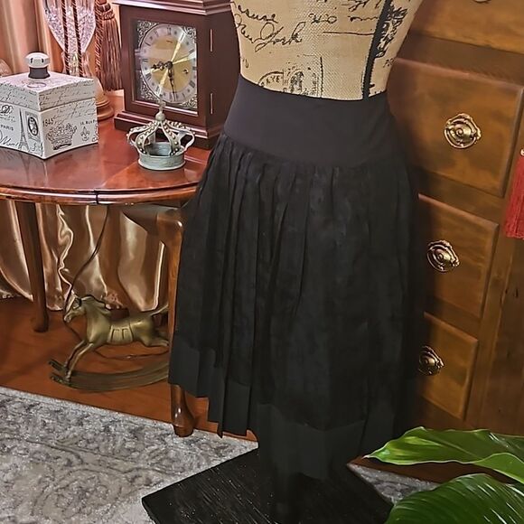 Debbie Shuchat Black lace overlay skirt size 12 - Picture 3 of 10